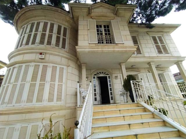 Venta de Casa en Elda, zona Alfonso XIII photo 0
