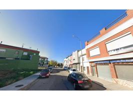 Local comercial en venta en Cerro Reyes photo 0