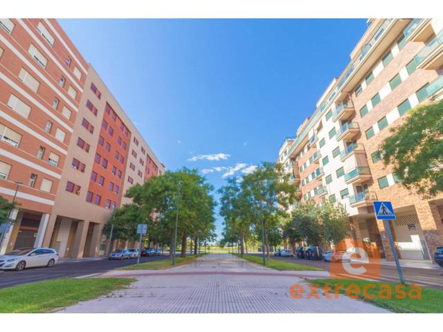 Local comercial en alquiler photo 0