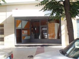 Local comercial en alquiler photo 0