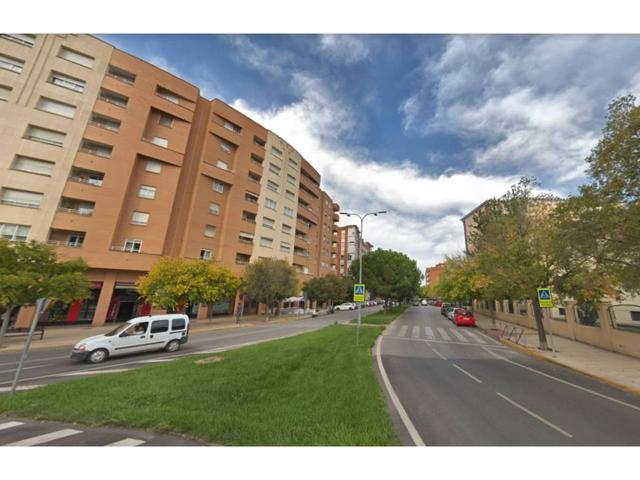Garaje en venta en Valdepasillas photo 0