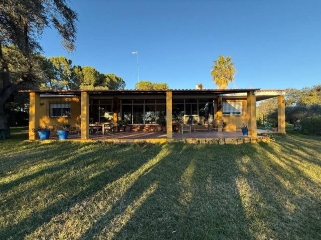 Chalet con parcela de 7.500 metros en Crta. de Sevilla photo 0