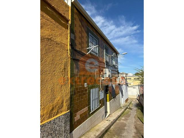 Casa en venta en el Gurugú Badajoz photo 0