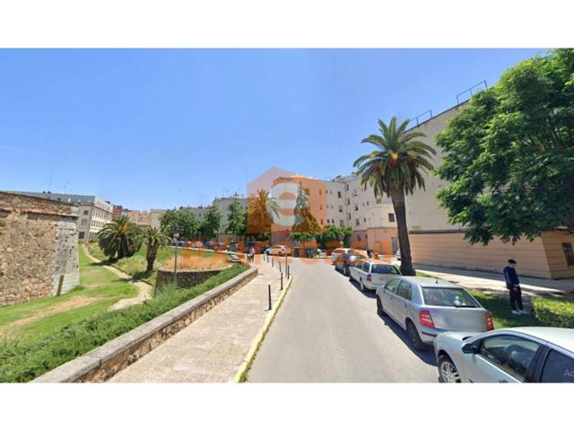 Venta de piso en pleno Centro de Badajoz photo 0