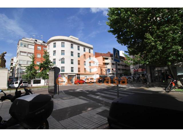 Venta de Apartamento en la zona de calle Menacho en Badajoz photo 0