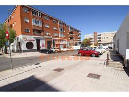 Venta de un piso 4 habitaciones en María Auxiliadora photo 0