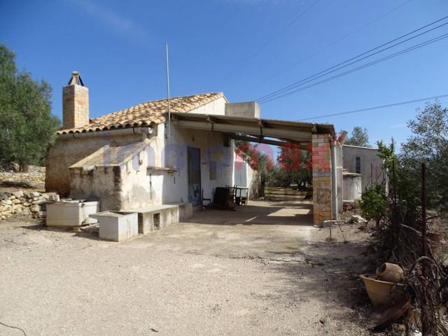 Finca rustica en venta con vistas al mar en L'Ampolla photo 0