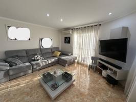 Piso en venta en Corbera photo 0