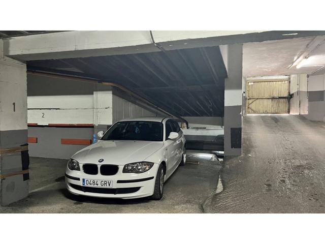 SE VENDE PLAZA DE GARAJE ZONA LA LILA photo 0