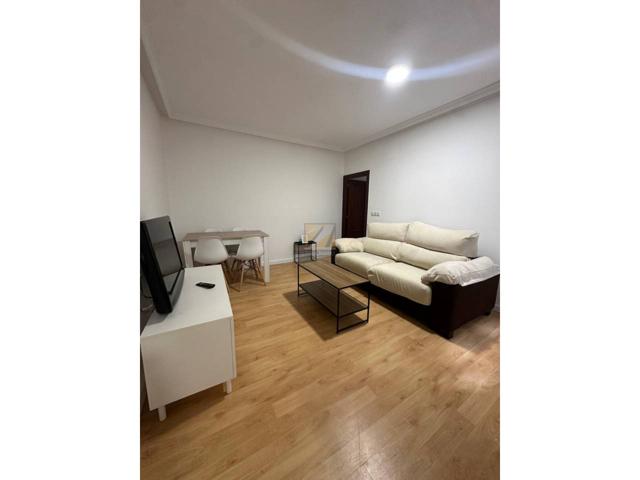 ALQUILER DE PISO EN AVENIDA TORRELAVEGA photo 0