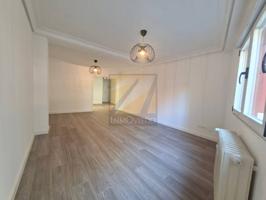 VENTA OPORTUNIDAD ZONA SALESAS photo 0