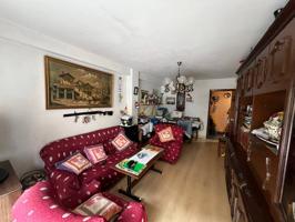 Venta de piso en Mieres photo 0