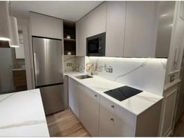 ALQUILER APARTAMENTO CENTRO DE OVIEDO photo 0