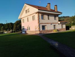 FANTASTICO CHALET EN VENTA EN SELORIO-VILLAVICIOSA CON 7 HAB. Y 5 BAÑOS. photo 0