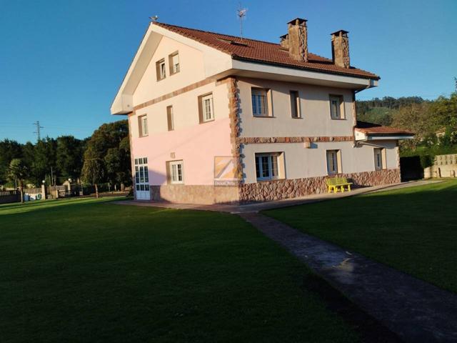 FANTASTICO CHALET EN VENTA EN SELORIO-VILLAVICIOSA CON 7 HAB. Y 5 BAÑOS. photo 0