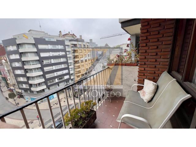 ESPECTACULAR PISO EN VENTA DE 4 HAB. EN PLENO CENTRO DE OVIEDO CON TERRAZA Y 2 TRASTEROS. photo 0
