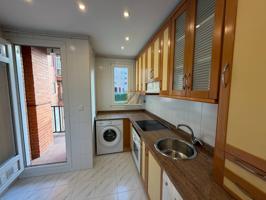 VENTA DE ACOGEDOR PISO 3HAB. CON GARAJE Y TRASTERO EN LA CORREDORIA photo 0