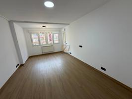 VENTA PISO CORREDORIA photo 0