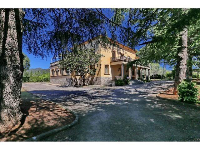 Casa en venta en Matadepera photo 0