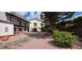 Venta de casa- masía en Les Franqueses del Vallès photo 0