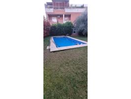 Piso con piscina comunitaria . photo 0