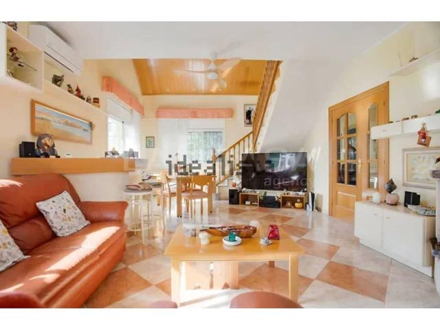Venta de casa en Lliçà d'Amunt photo 0