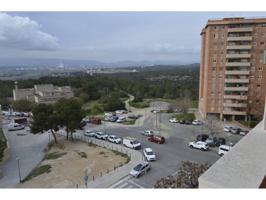 Piso alto en Sant Pere i Sant Pau photo 0