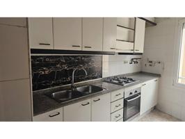 Piso en Mataro (Rocafonda) photo 0