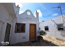Casa y pequeña parcela en venta en El Almarchal, a 10 mint. de Zahara de los Atunes photo 0