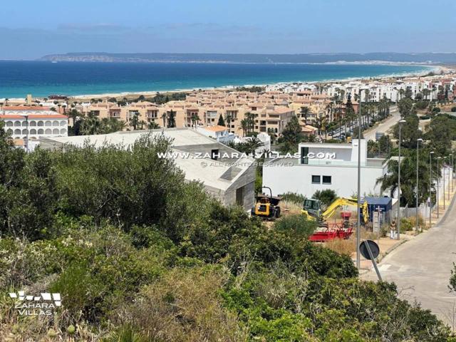 Exclusiva Parcela en venta en con maravillosas vistas al Mar photo 0