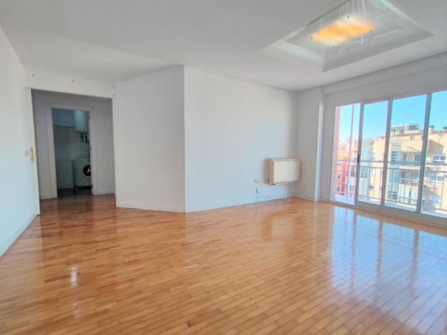 Se ALQUILA piso en VISTALEGRE photo 0