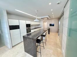 IMPRESIONANTE VIVIENDA EN PLENO CENTRO DE MURCIA photo 0