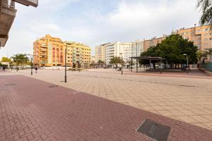 Apartamento en venta con terraza en Juan Carlos I. photo 0