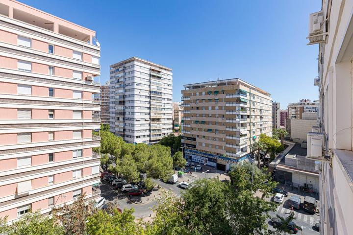 Piso luminoso para reformar junto Corte Inglés. photo 0