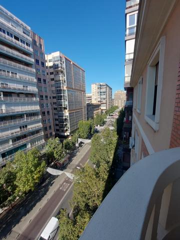 Vivienda en el corazón de la ciudad para entrar a vivir photo 0