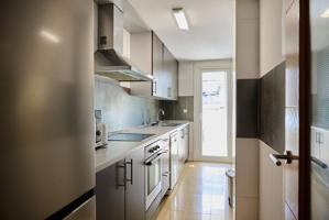 Piso En venta en Avenida Pere Matutes Noguera, Figueretes - Platja D'En Bossa, Eivissa photo 0