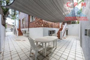 Unifamiliar Pareada En alquiler en Fuencarral, Madrid photo 0