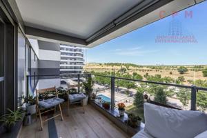 Piso En alquiler en Hortaleza, Madrid photo 0