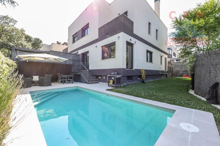 Unifamiliar Pareada En alquiler en Las Matas- Peñascales, Las Rozas De Madrid photo 0
