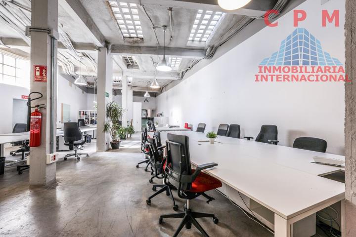 Casa En venta en Ciudad Lineal, Madrid photo 0