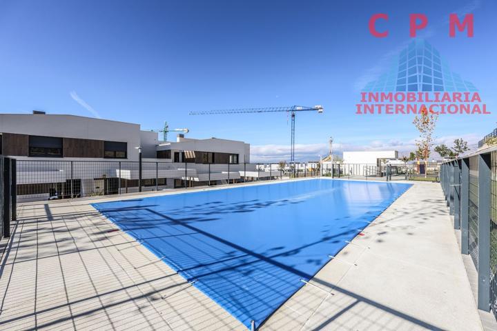 Unifamiliar Pareada En alquiler en Cerca Tejera, Colmenar Viejo photo 0