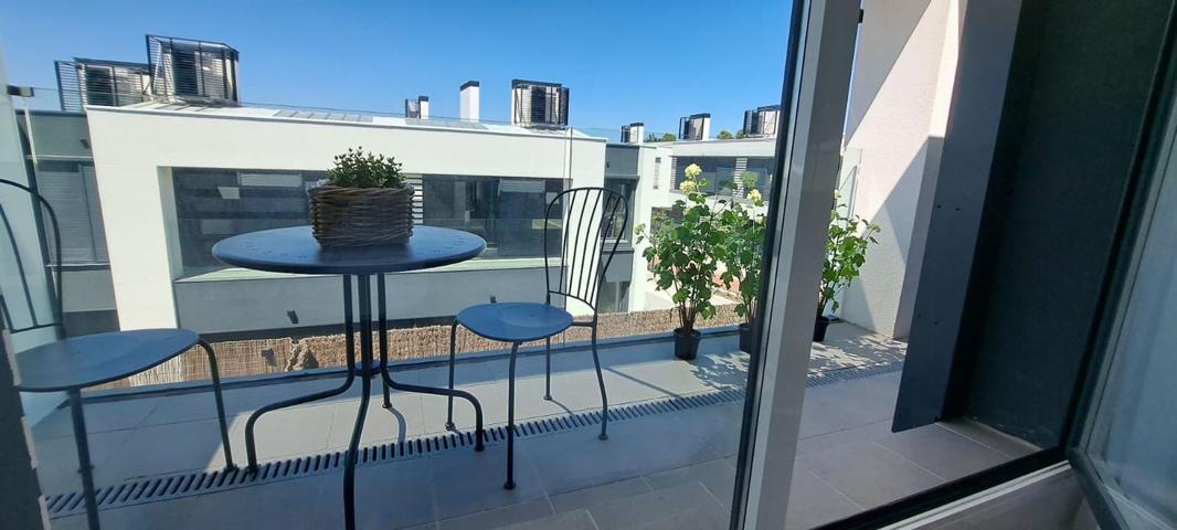 Unifamiliar Pareada En alquiler en Cortijo Sur, Boadilla Del Monte photo 0