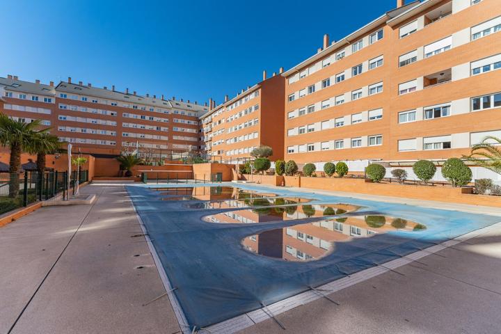  Ático En alquiler en Fuencarral, Madrid photo 0