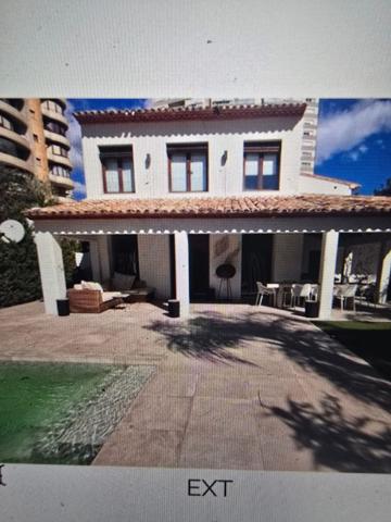 Casa En venta en Avenida Del Municipi, Pueblo Levante, Benidorm photo 0