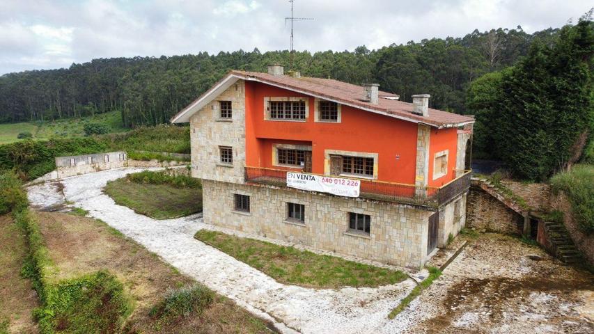 Unifamiliar En venta en Sitio Al Condres, 65a, Luanco, Gozón photo 0