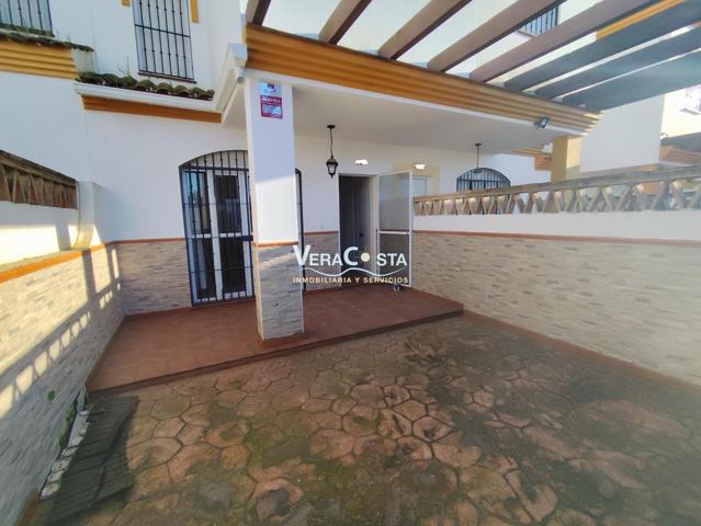 Unifamiliar Pareada En venta en Centro, La Redondela photo 0