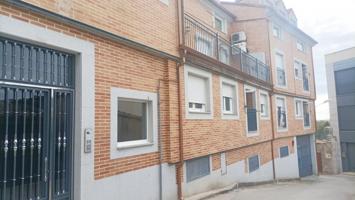 Urbis te ofrece unas plazas de garaje en Alba de Tormes, Salamanca. photo 0