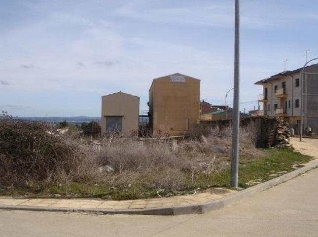 Urbis te ofrece una parcela urbana en venta en Guijuelo, Salamanca photo 0