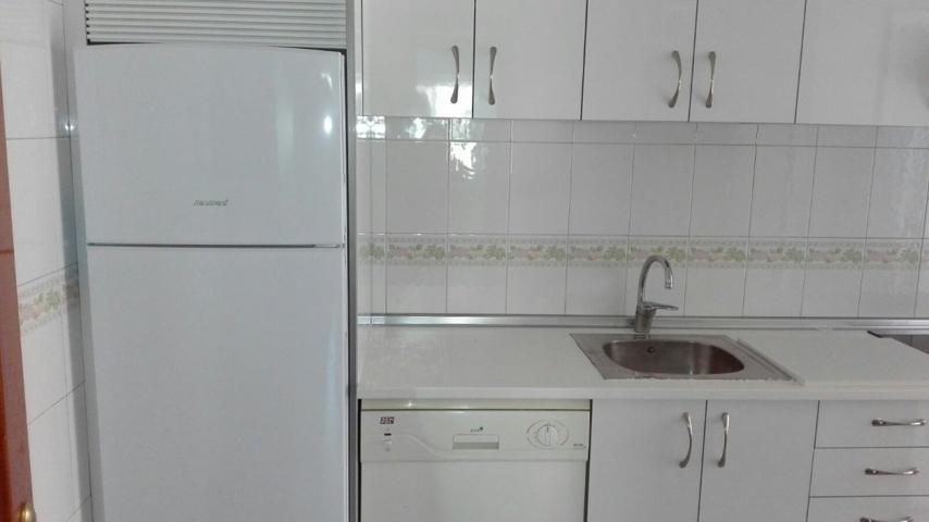 Urbis te ofrece un piso en alquiler en zona Prosperidad, Salamanca. photo 0