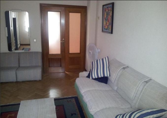 Urbis te ofrece un piso en venta en zona Vidal, Salamanca. photo 0